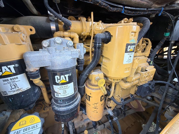 2019-caterpillar-926m-image-11