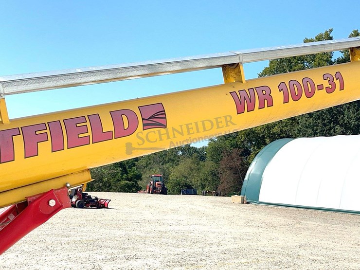 2017-westfield-wr100-31-transport-auger-image-17