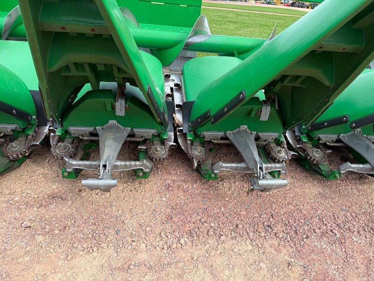 john-deere-608c-stalkmaster-image-27
