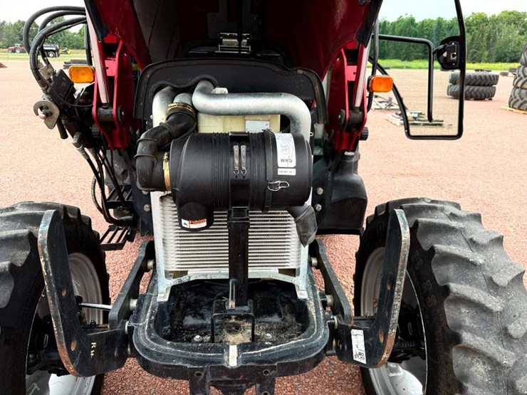 case-ih-farmall-70-image-59