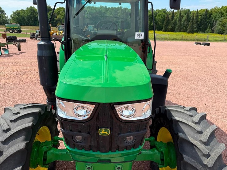 john-deere-6110m-image-26