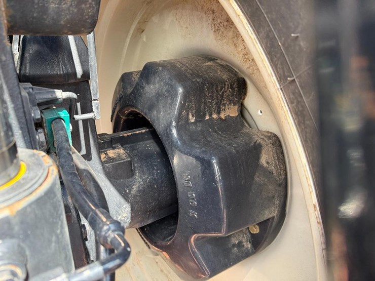 new-holland-t8.320-image-39