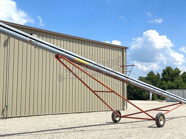 mayrath-7"x54'-transport-grain-auger---100%-donation-to-the-hermann-ffa-image-4