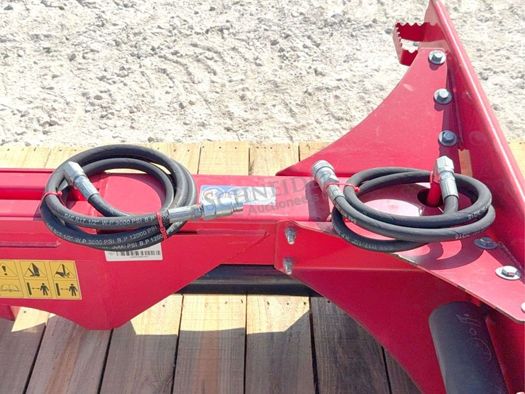 bush-hog-ls2024is-skid-steer-log-splitter-image-9