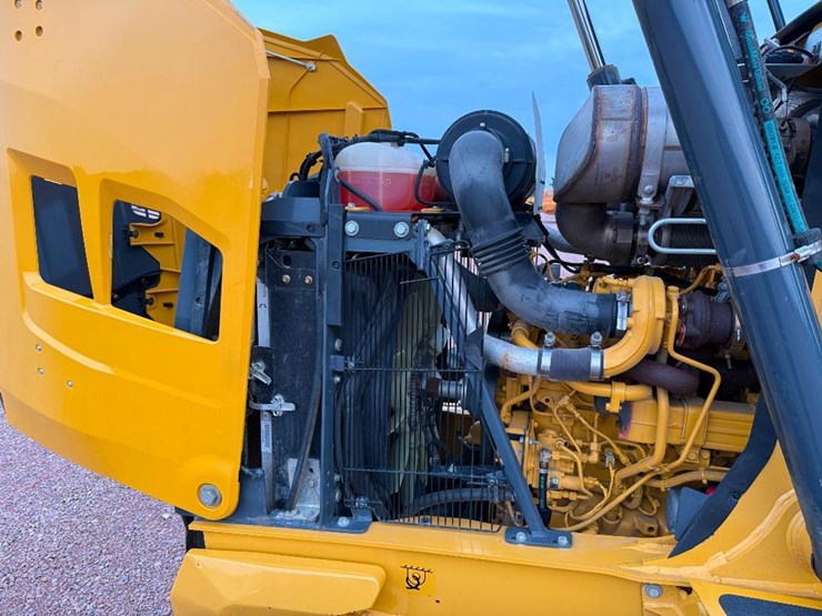 2019-deere-310sl-hl-image-51