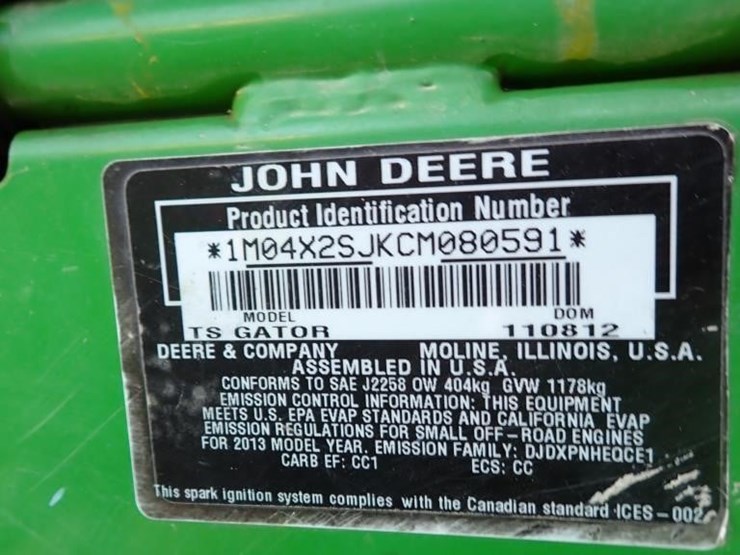 2012-john-deere-gator-image-16