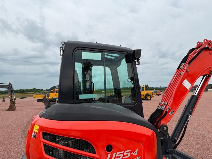kubota-u55-4-image-21