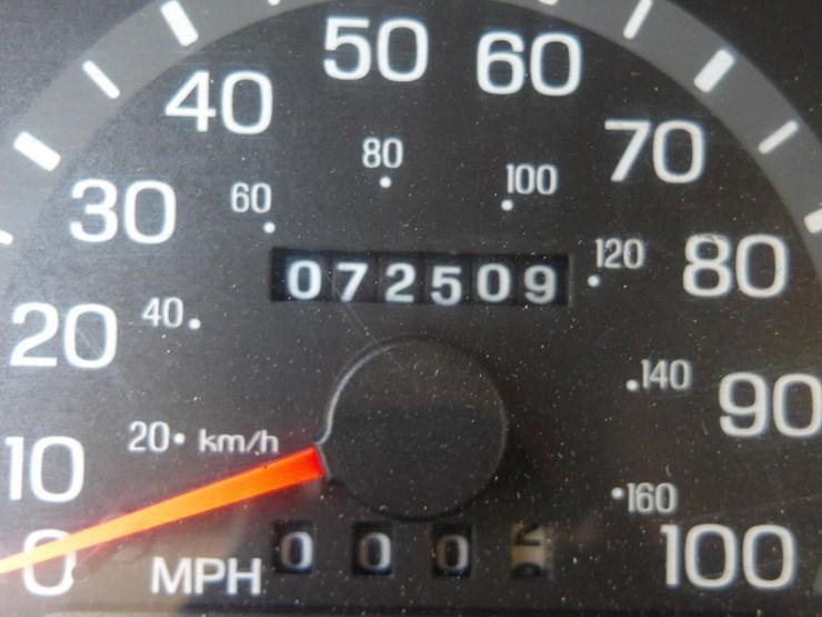 2002-ford-e350-image-16