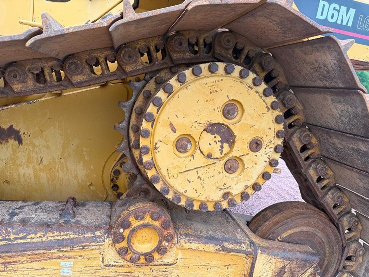 caterpillar-d6m-lgp-image-10