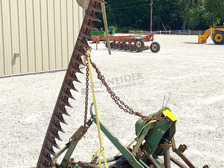 john-deere-7-image-3