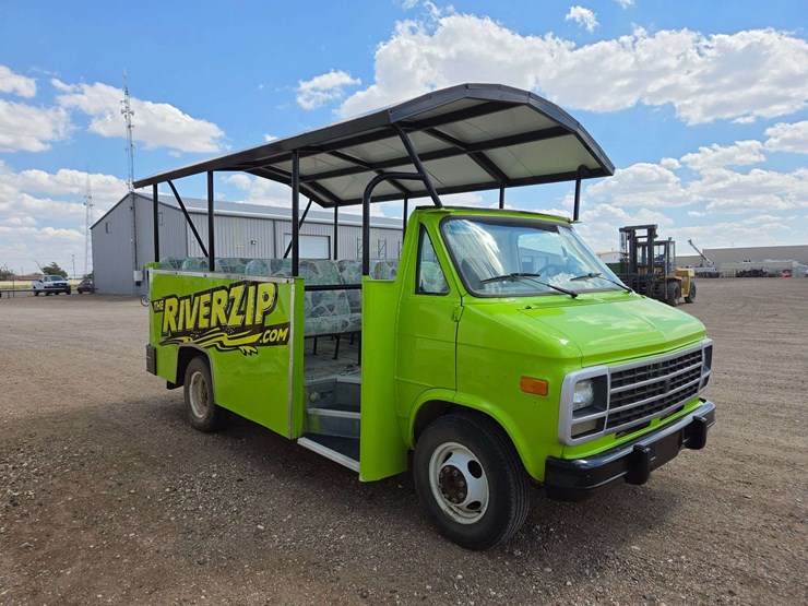 1993-gmc-3500-image-2