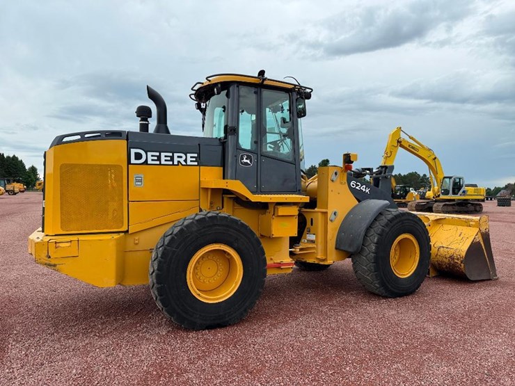 deere-624k-image-4