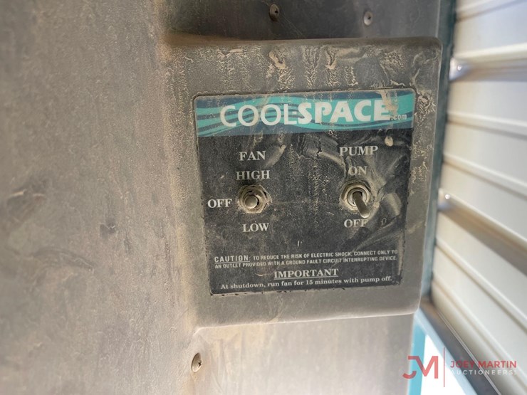 2013-top-hat-t/a-cooling-trailer-image-20