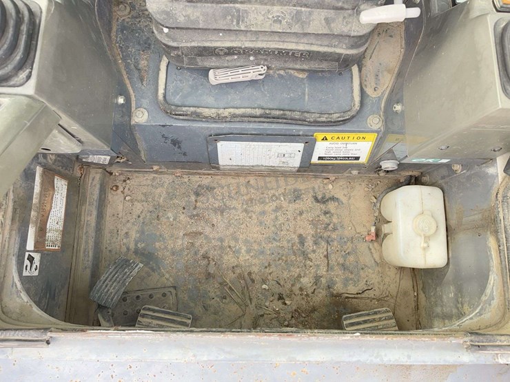 2012-takeuchi-tl10-image-27