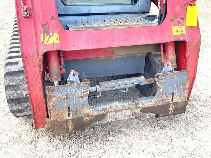 2012-takeuchi-tl10-image-9