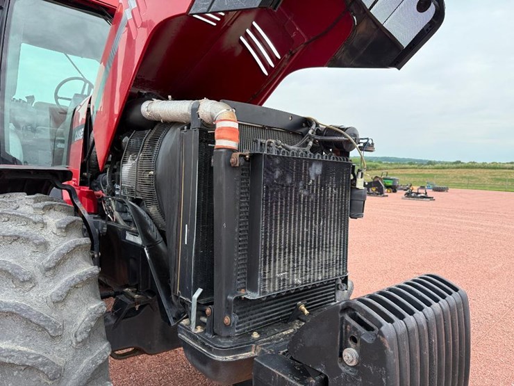 case-ih-mx220-image-38