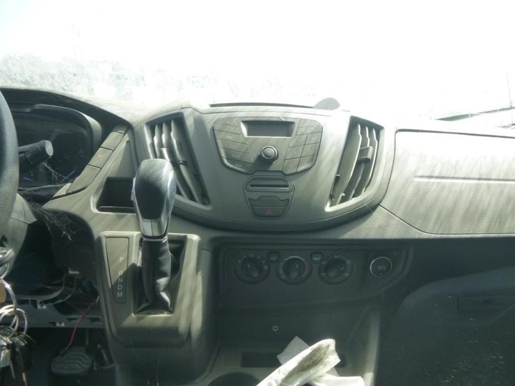 2018-ford-transit-image-12