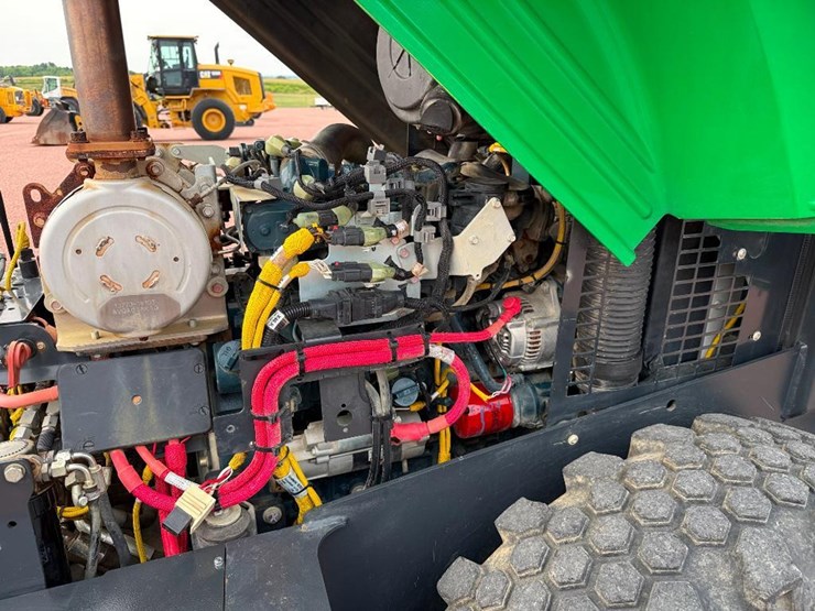 2019-bomag-bw145d-5-image-32