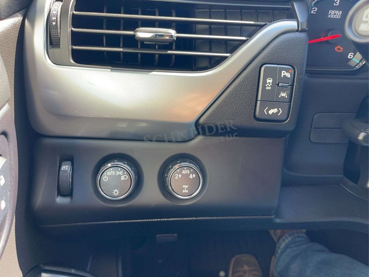 2011-chevrolet-2500hd-image-83