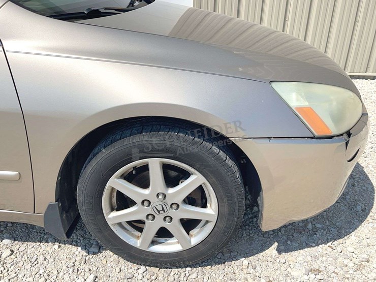 2003-honda-accord-sedan---100%-donation-to-the-jack-charles-schneider-foundation-supporting-the-ffa-image-13
