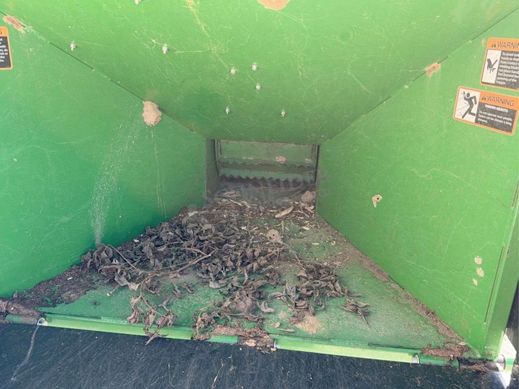 frontier-wc1208pt-pto-drive-wood-chipper-image-26