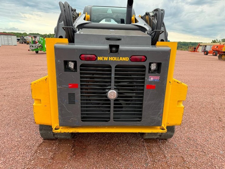 new-holland-c362-image-26