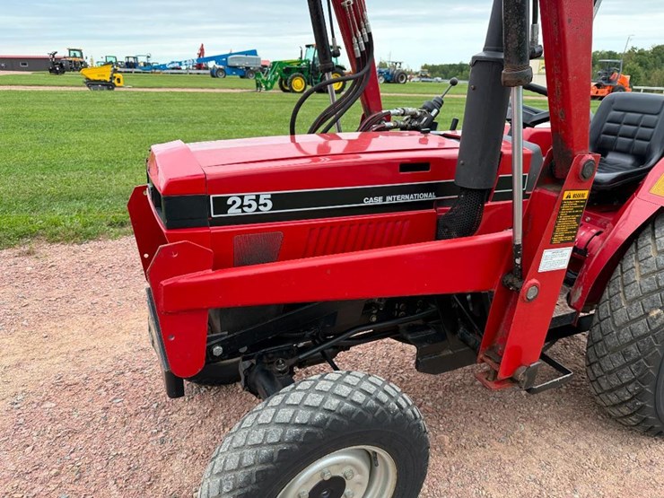 case-ih-255-image-28