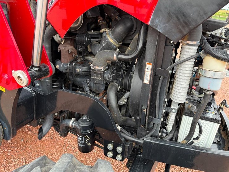 case-ih-farmall-50a-image-35