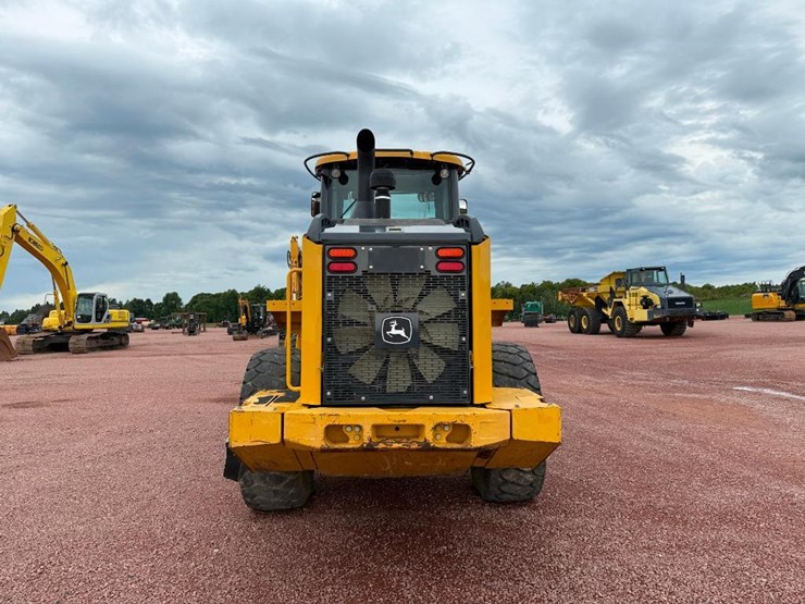 deere-624k-image-5