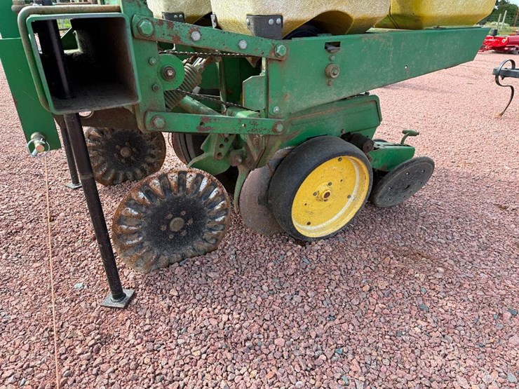 john-deere-2-image-10