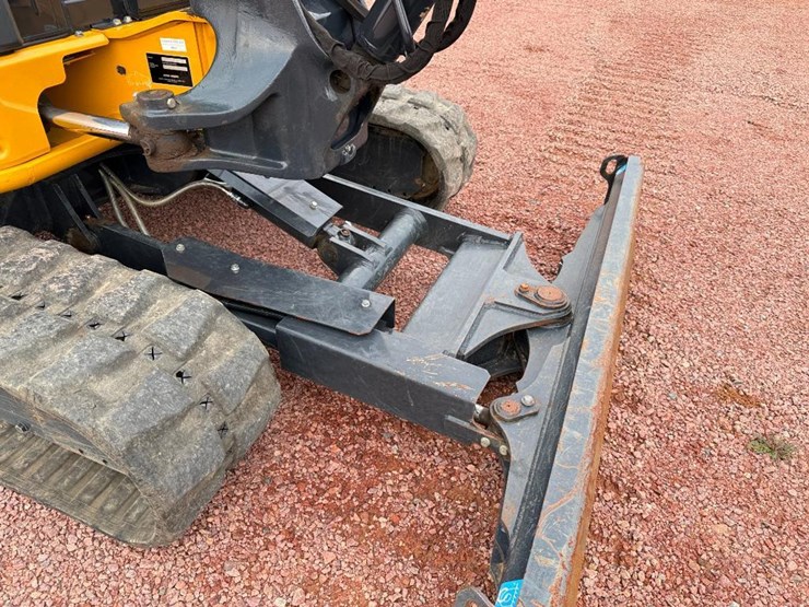 2023-deere-50g-image-38