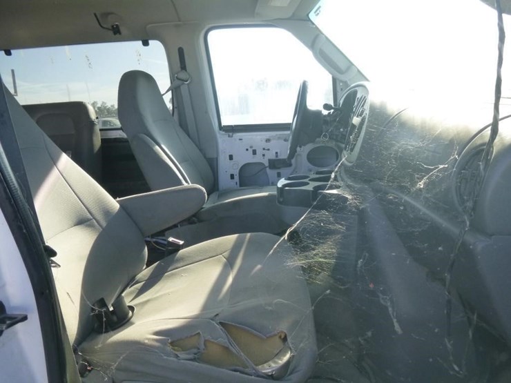 2008-ford-e350-image-18