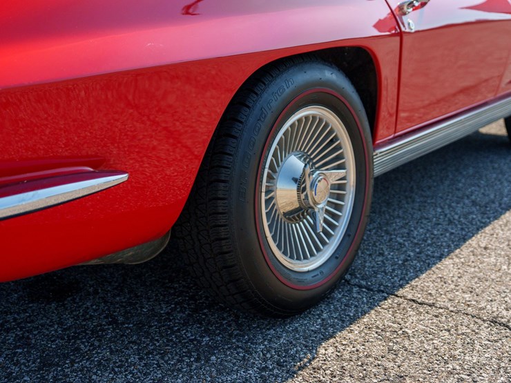 #1032-•-1964-chevrolet-corvette-convertible-image-49
