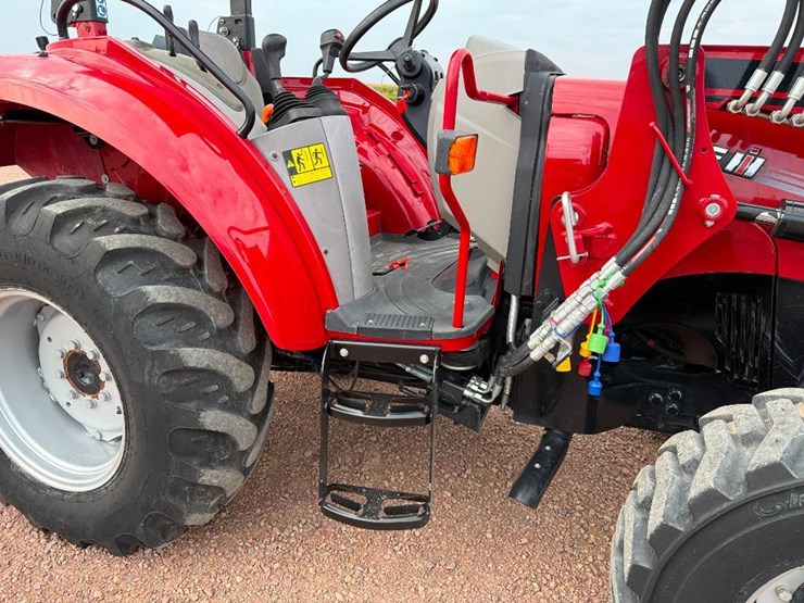 case-ih-farmall-75c-image-11