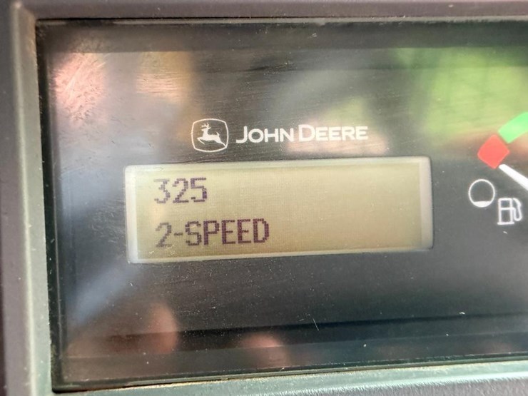 deere-325g-image-36