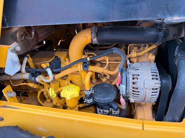 deere-700k-lgp-image-40