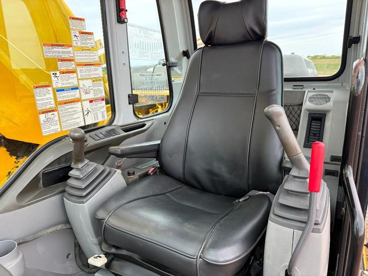 kobelco-sk330-lc-image-57