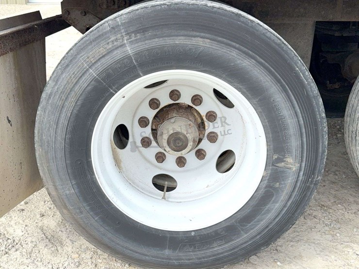 2008-utility-van-image-27