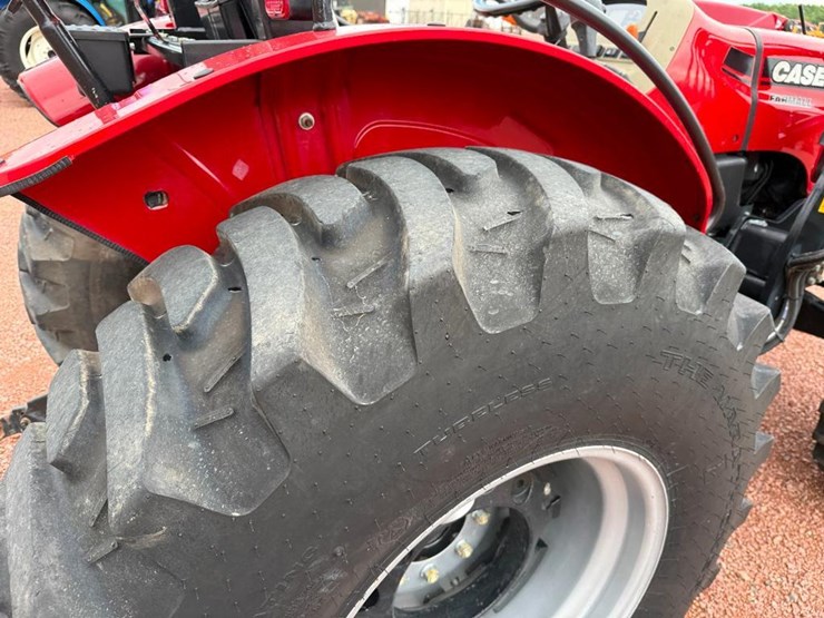 case-ih-farmall-50a-image-10