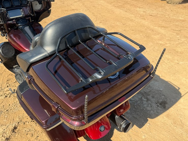 #1075-•-2018-harley-davidson-flhtkse-cvo-limited-image-8