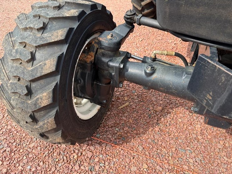 new-holland-tc35da-image-33