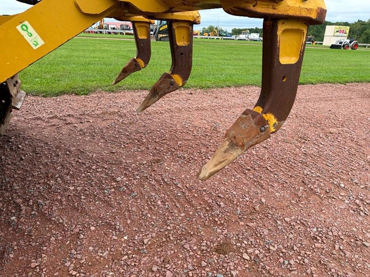 caterpillar-d6t-xl-image-41