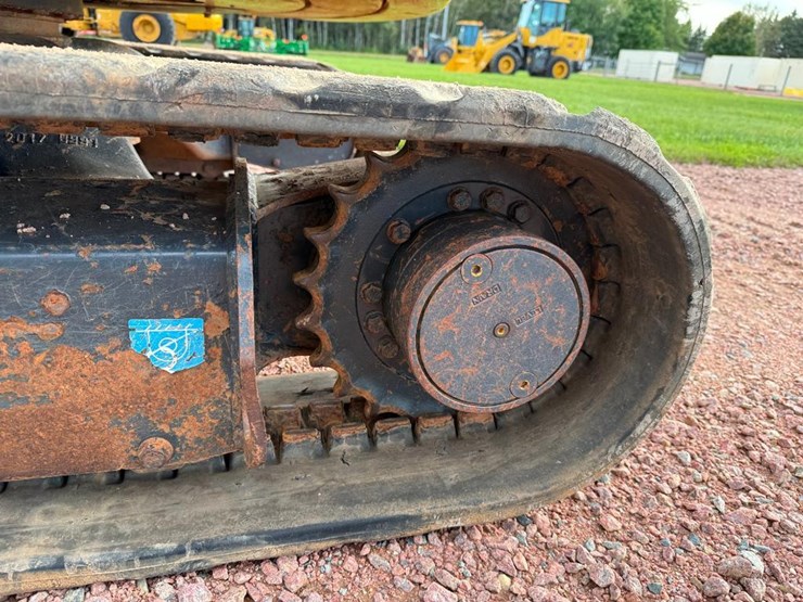 deere-35g-image-9