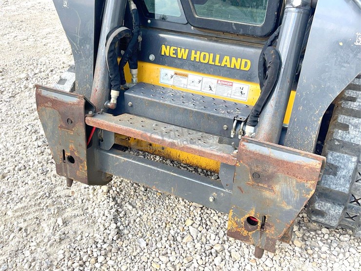 2021-new-holland-c327-image-9