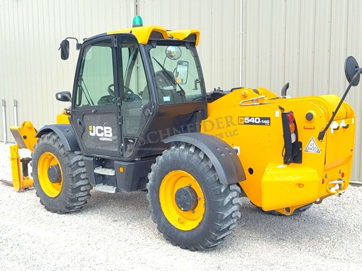 2019-jcb-540-140-image-10