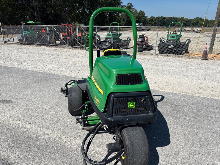 john-deere-8000a-image-10