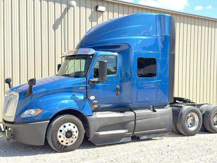 2021-international-lt-image-2