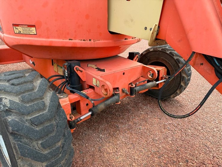 jlg-600a-image-18