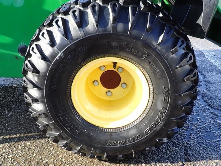 2012-john-deere-gator-image-5