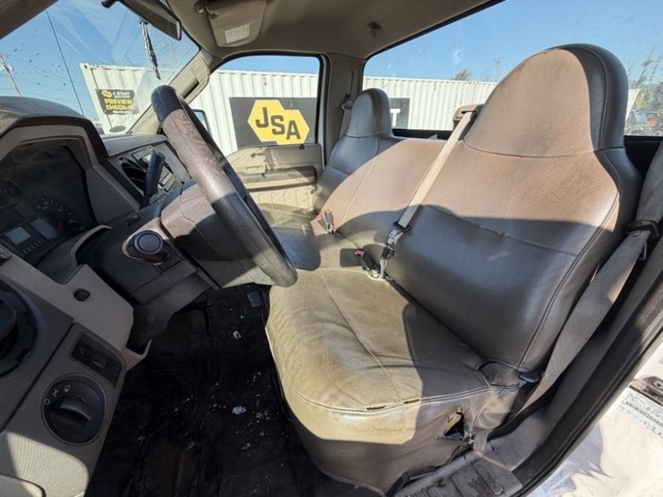 2008-ford-f450-xl-sd-image-11
